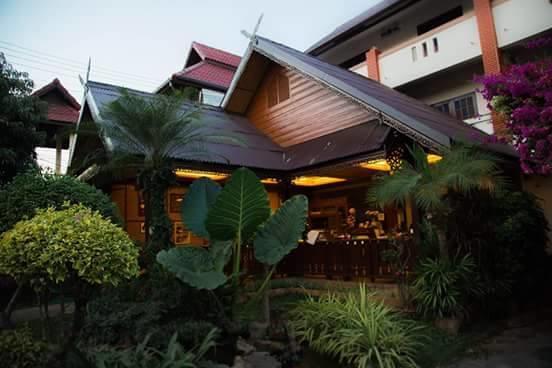 Little Home Guest House Chiang Mai Exteriör bild